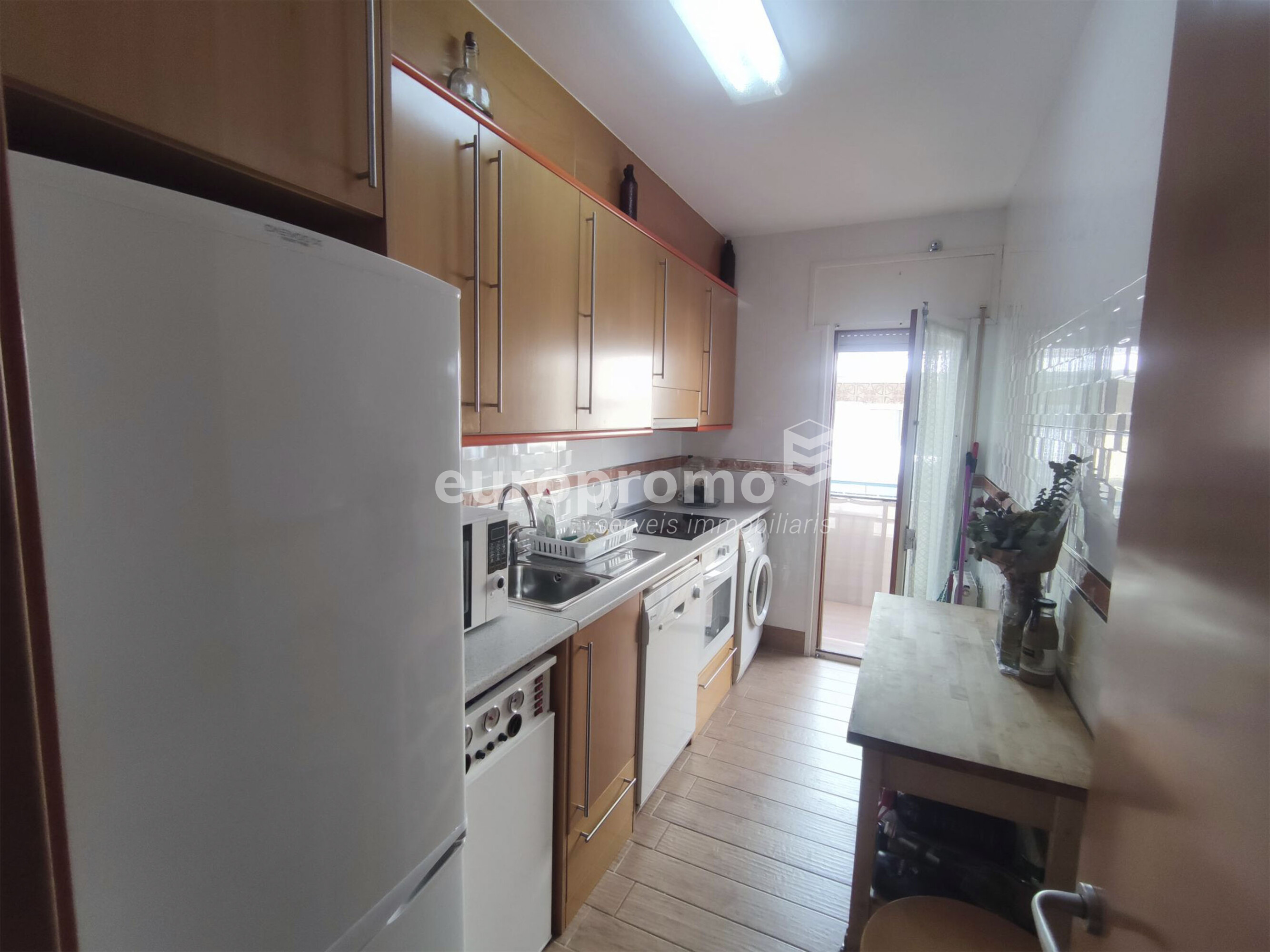Piso muy acogedor  situado en Torre Valentina a 300m de la playa!